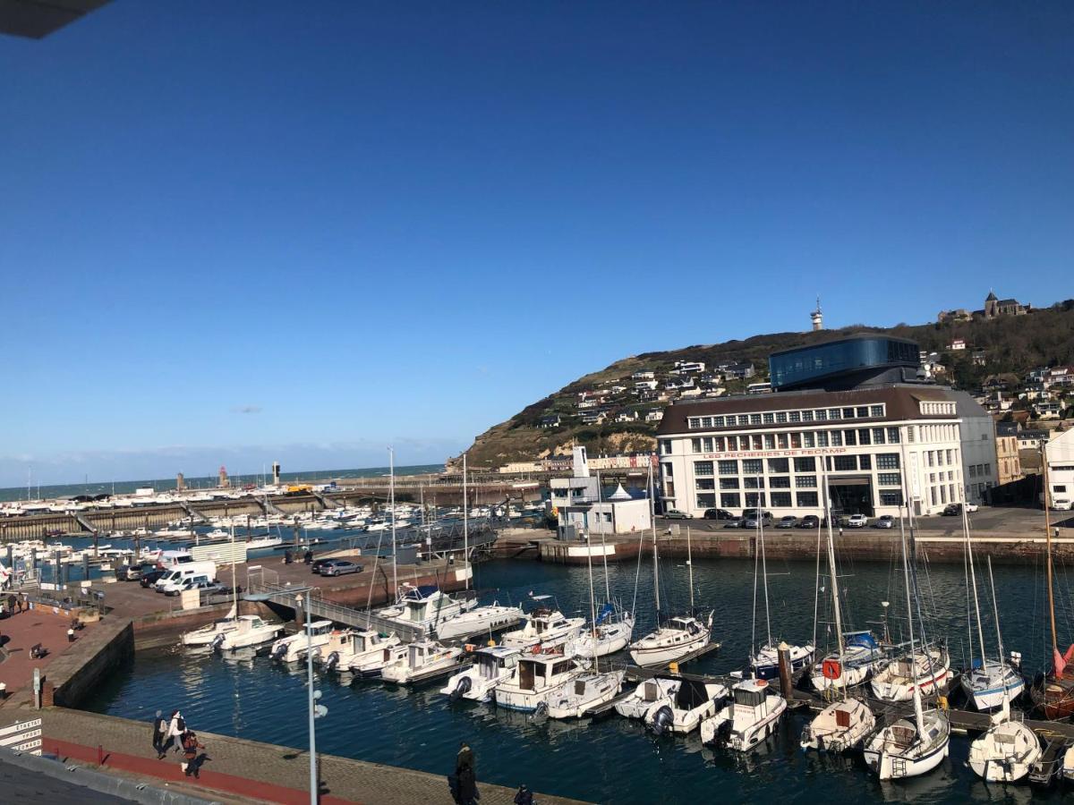 Captain Yoo - Regate- Sentir Les Embruns Vue/Port Fécamp Dış mekan fotoğraf